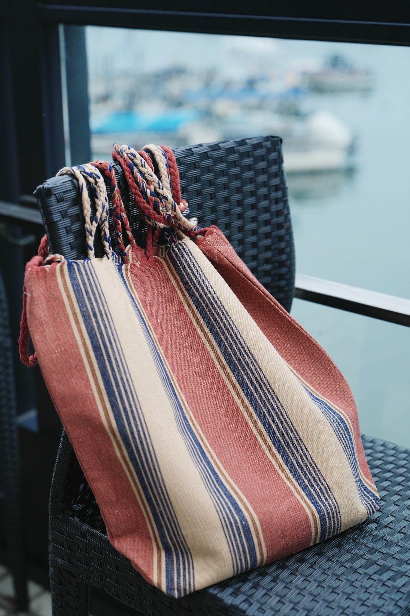 NA438 DULTON HAND-WOVEN HAMMOCK BAG