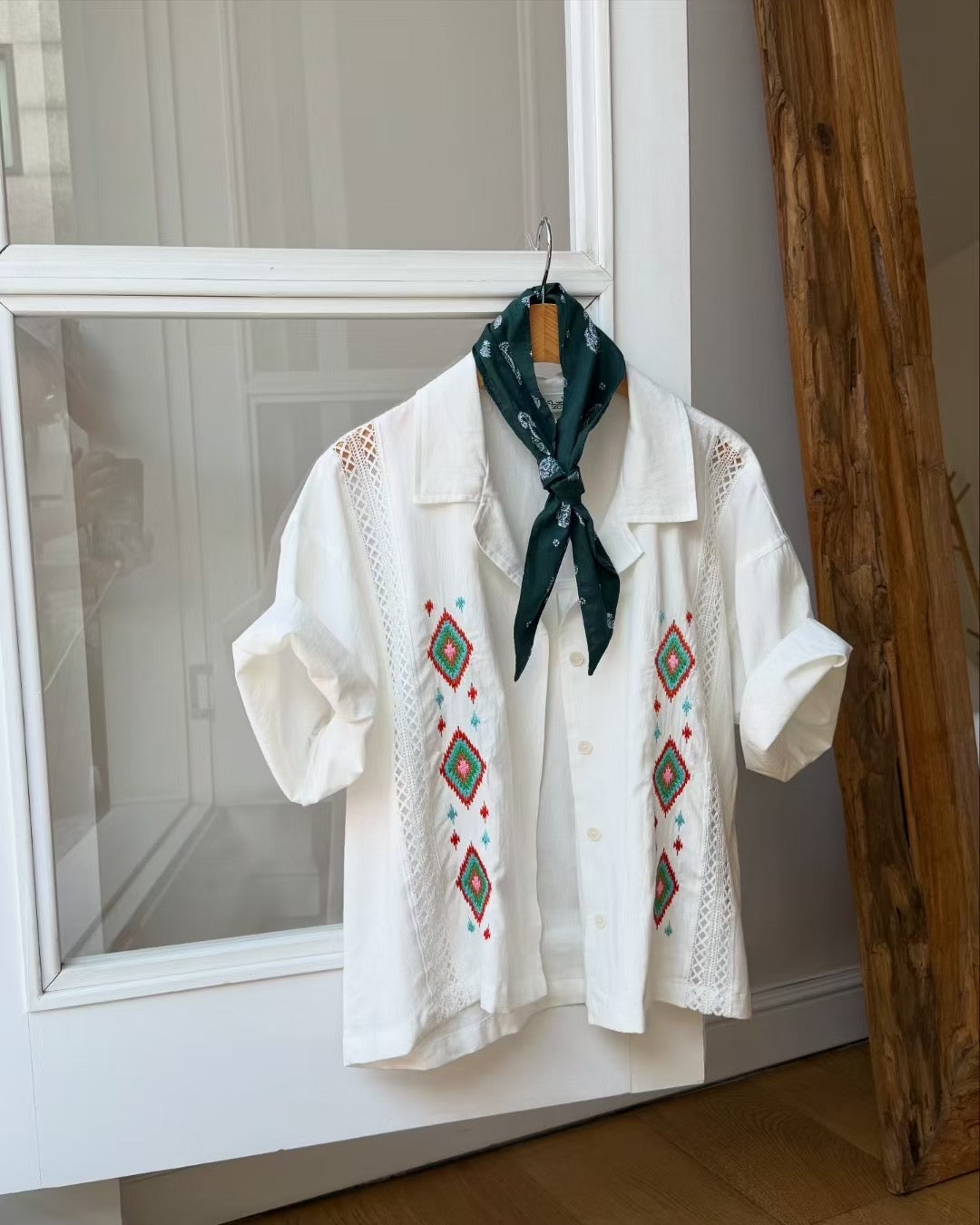 MZ818 NATIVE EMBROIDERED LACE SHIRT