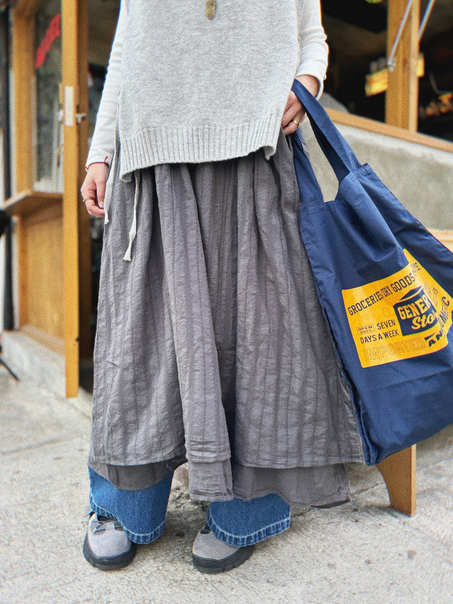 MZ-264 Multi Pocket Nylon Tote Bag