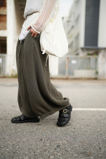 CA649 GAUZE COTTON BALLOON PANTS