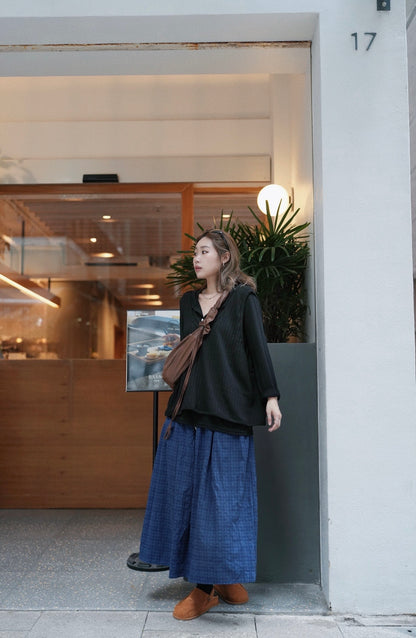 MZ825 SOFT TOUCH HENLEY NECK TOP