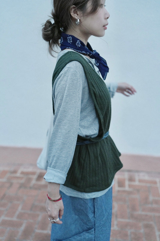 MZ825 SOFT TOUCH HENLEY NECK TOP