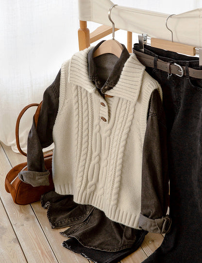 MZ895 TOGGLE BUTTON TWISTED KNIT VEST