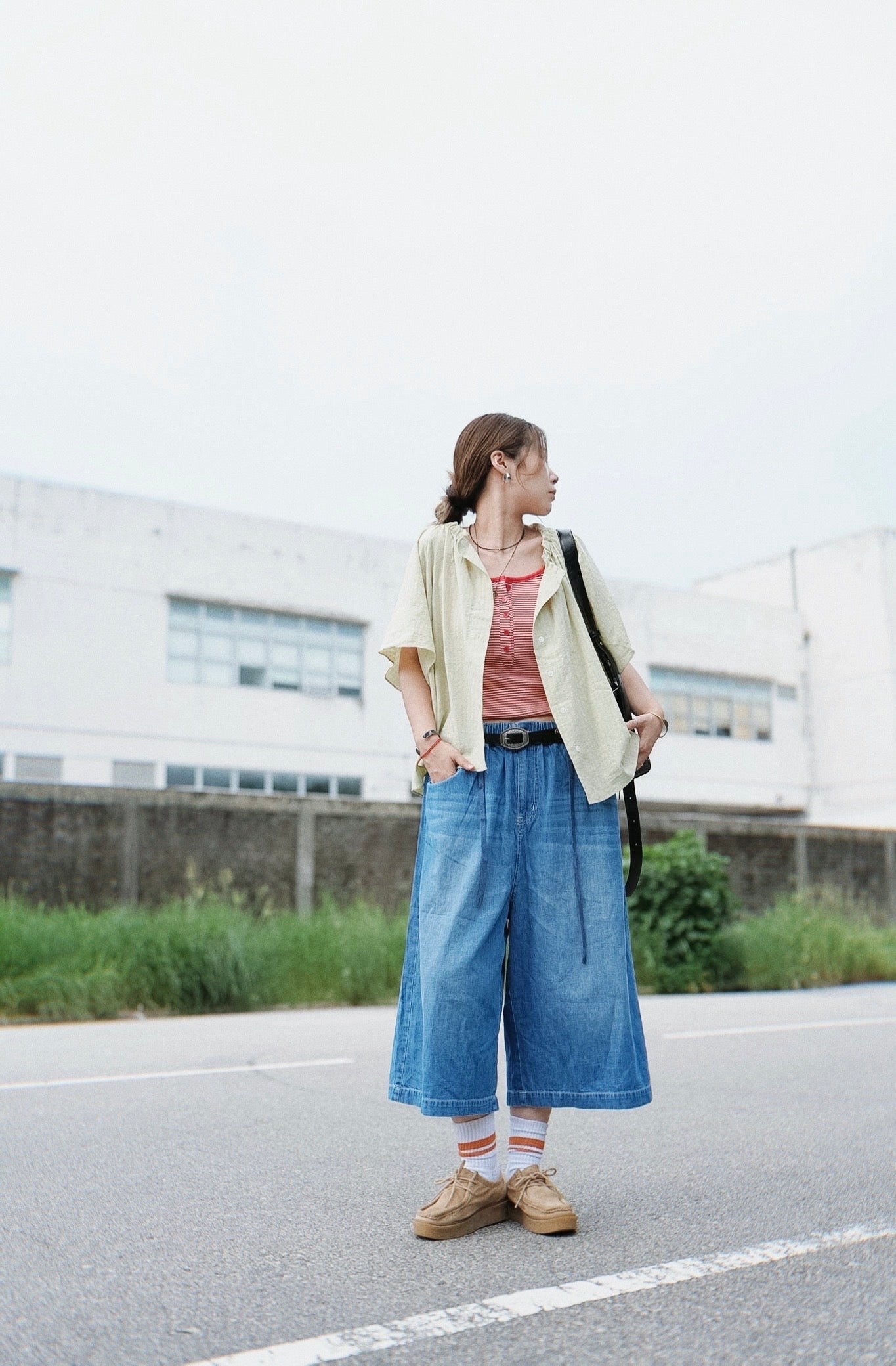 CB123 LIGHT WEIGHT RELAXED FIT BERMUDA SHORTS
