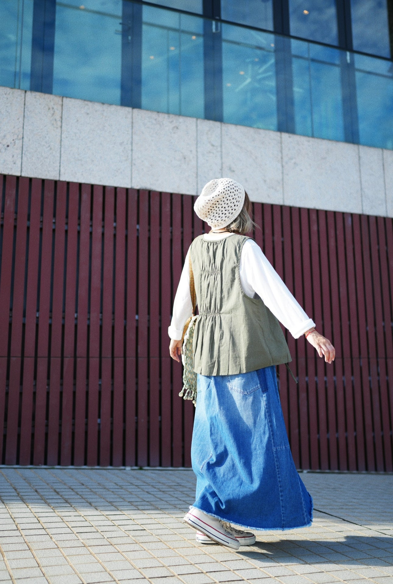 CA637 RIBBON VEST TOP
