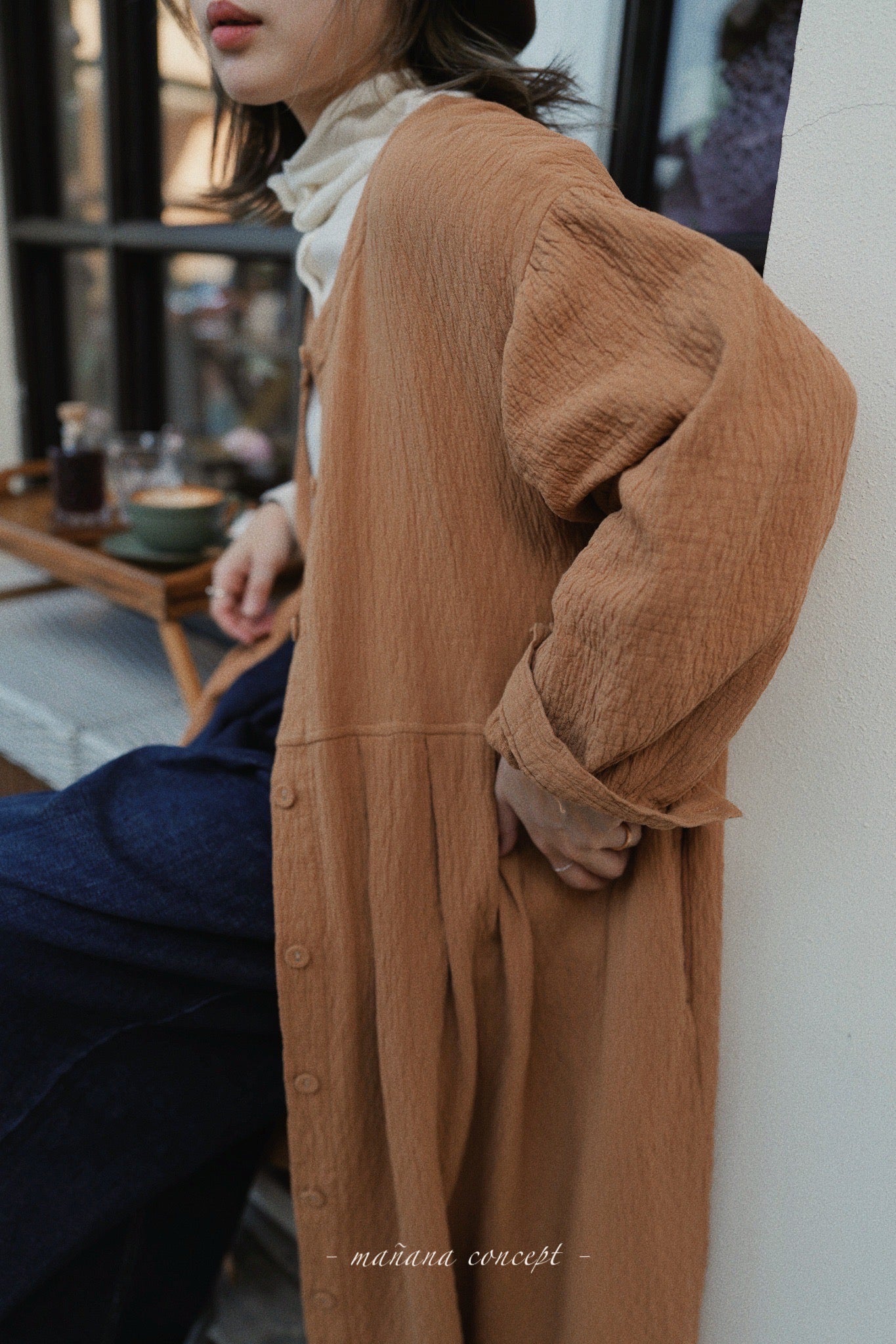 CA683 Round Neck Crepe Shirt Dress