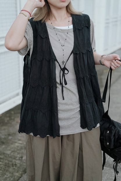 CB126 EMBROIDERED LACE VEST