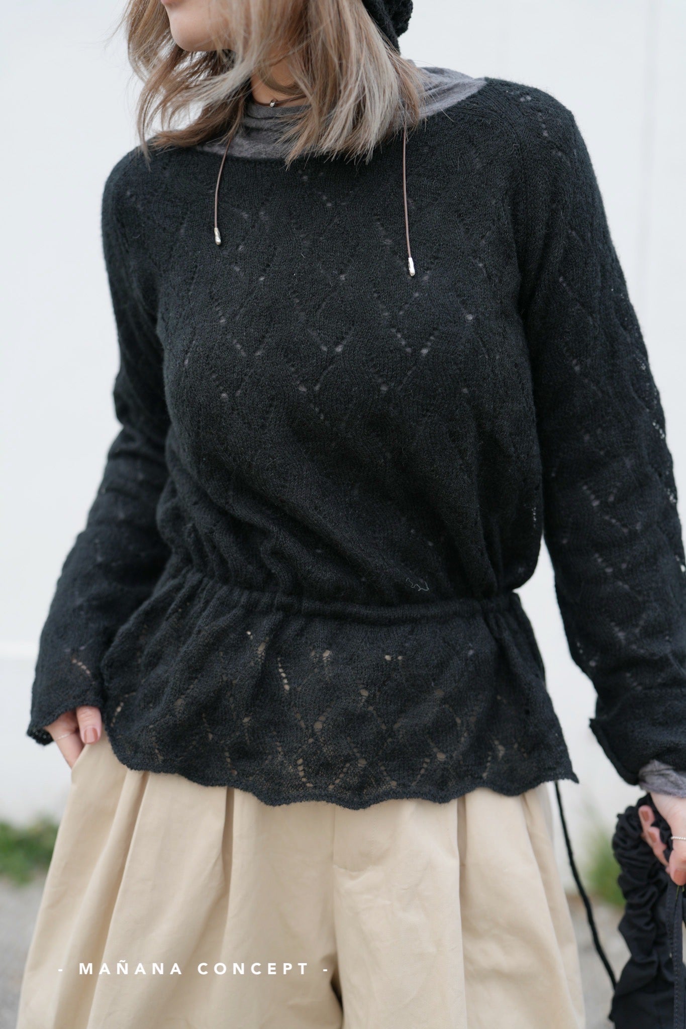 MZ616 PUNCHING STRING KNITTED BLOUSE