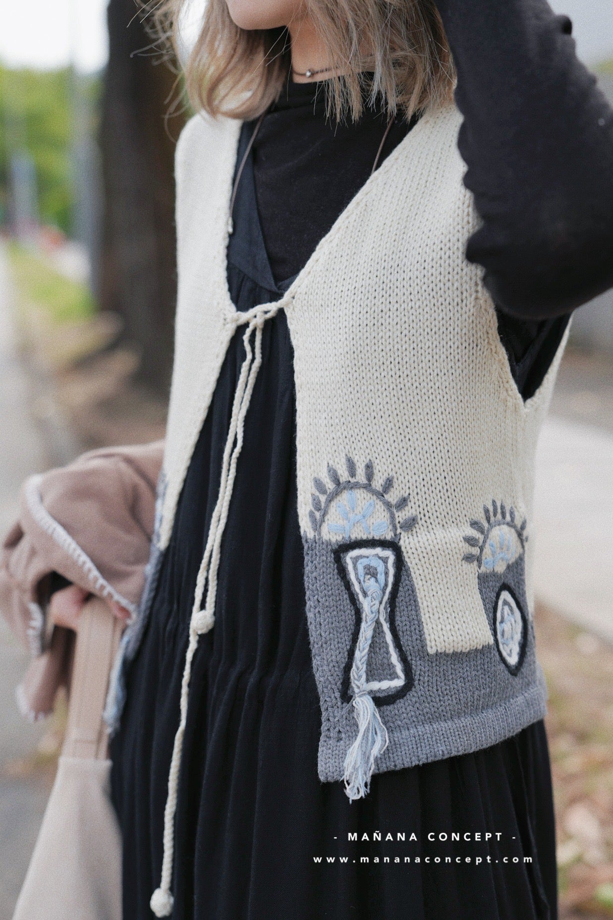 MZ603 PATTERN KNIT VEST TOP
