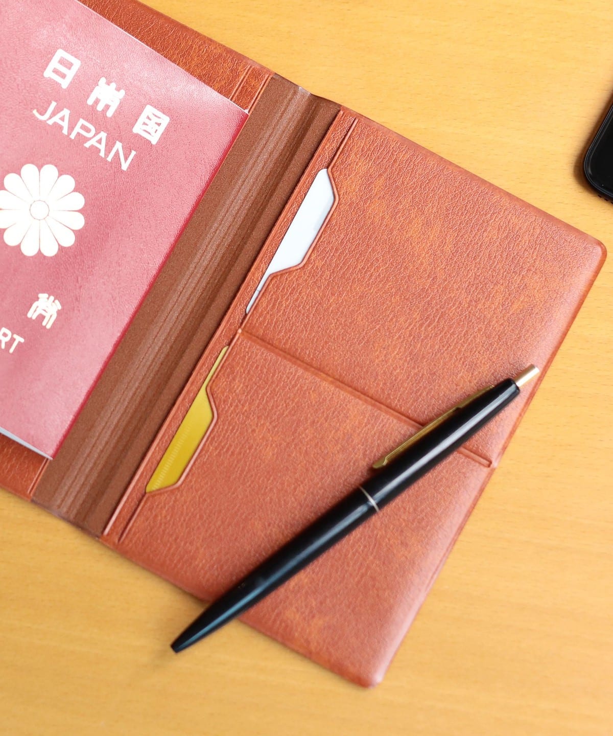 BEAMS JAPAN x HIGHTIDE PASSPORT HOLDER & CARD HOLDER