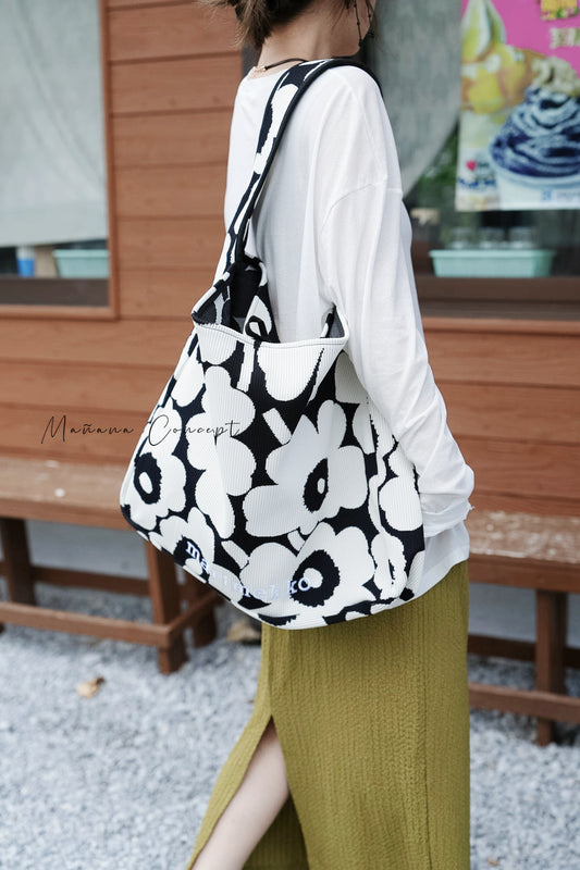 【最大69折優惠】 MARIMEKKO UNIKKO LARGE UNIKKO KNITTED BAG