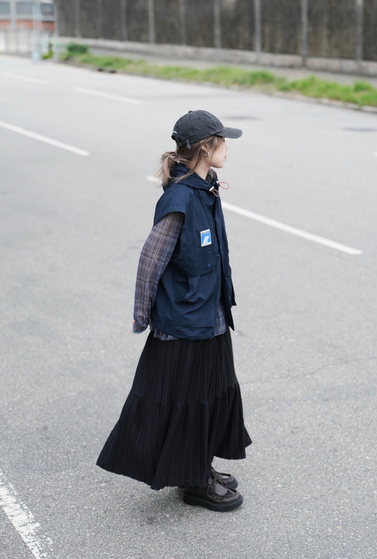MZ970 OVERSIZED HOODED VEST