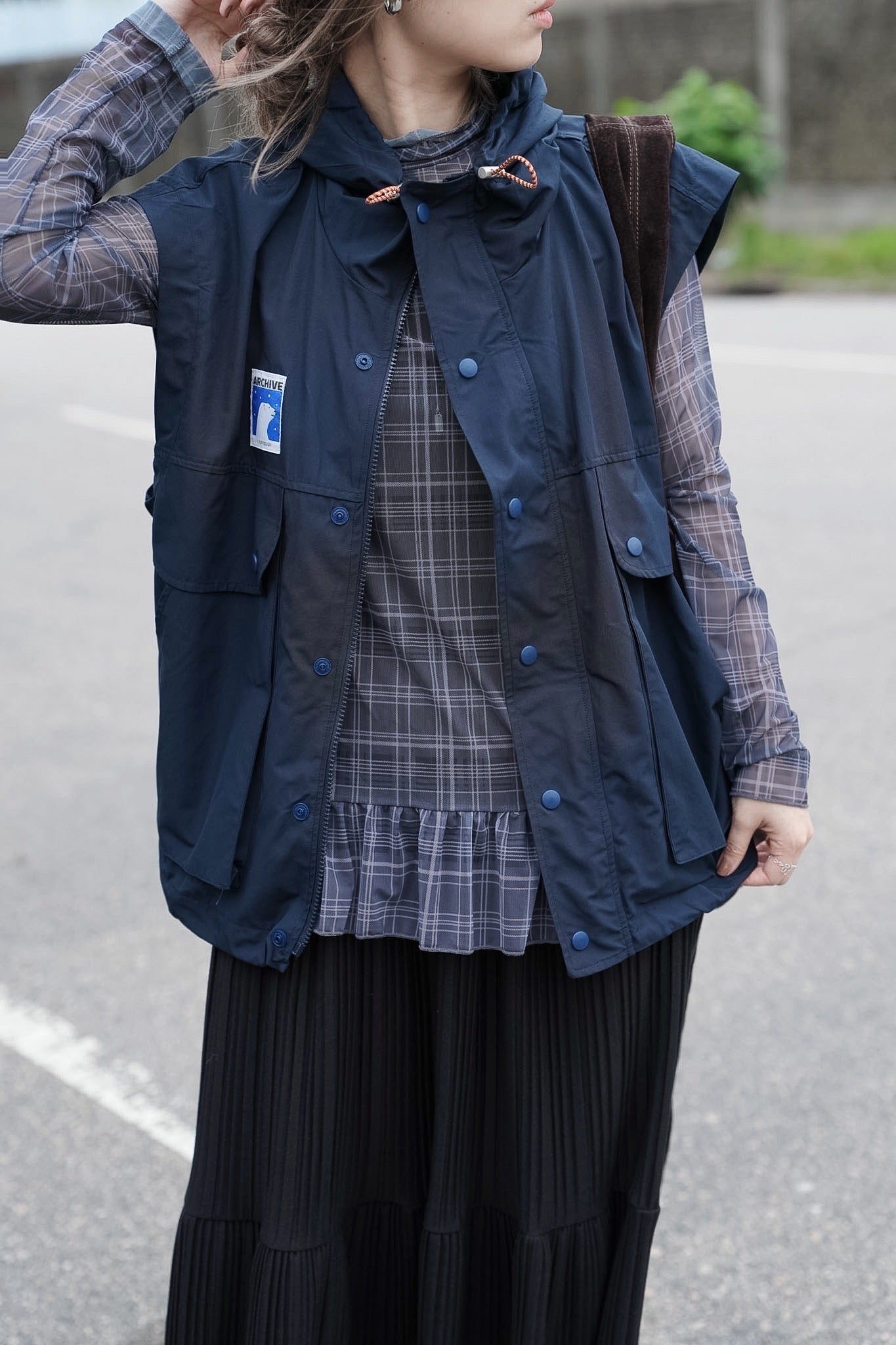 MZ970 OVERSIZED HOODED VEST