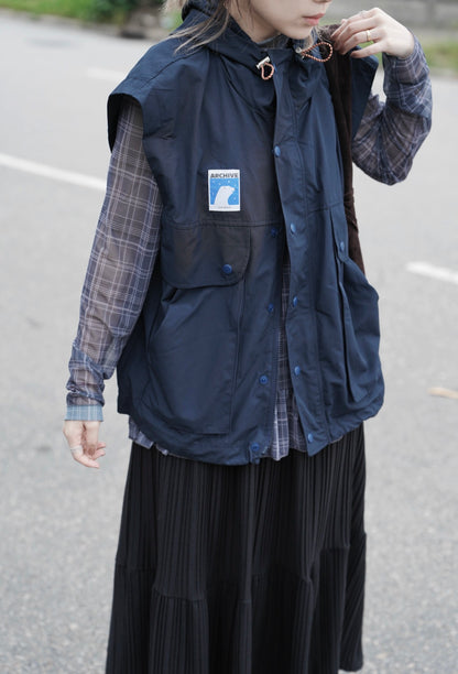 MZ970 OVERSIZED HOODED VEST