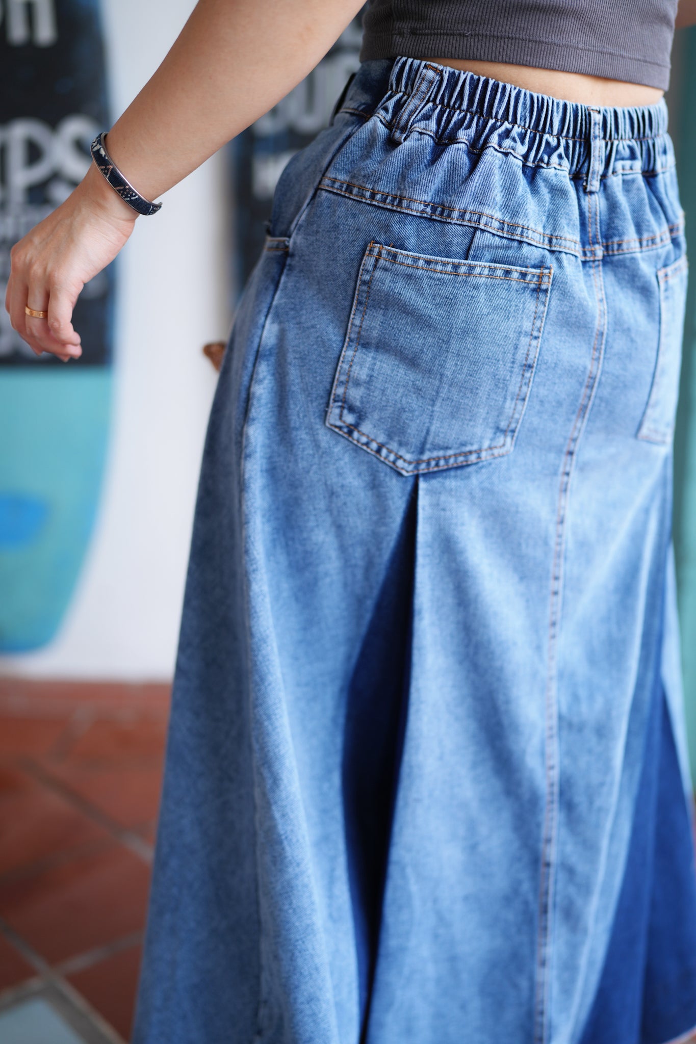 MZ501 CONTRASTED DENIM SKIRT