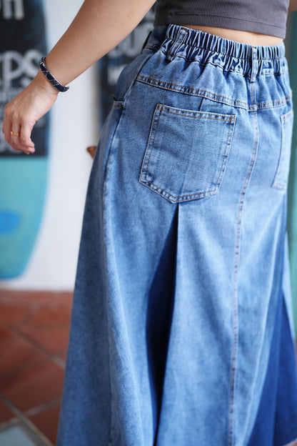 MZ501 CONTRASTED DENIM SKIRT