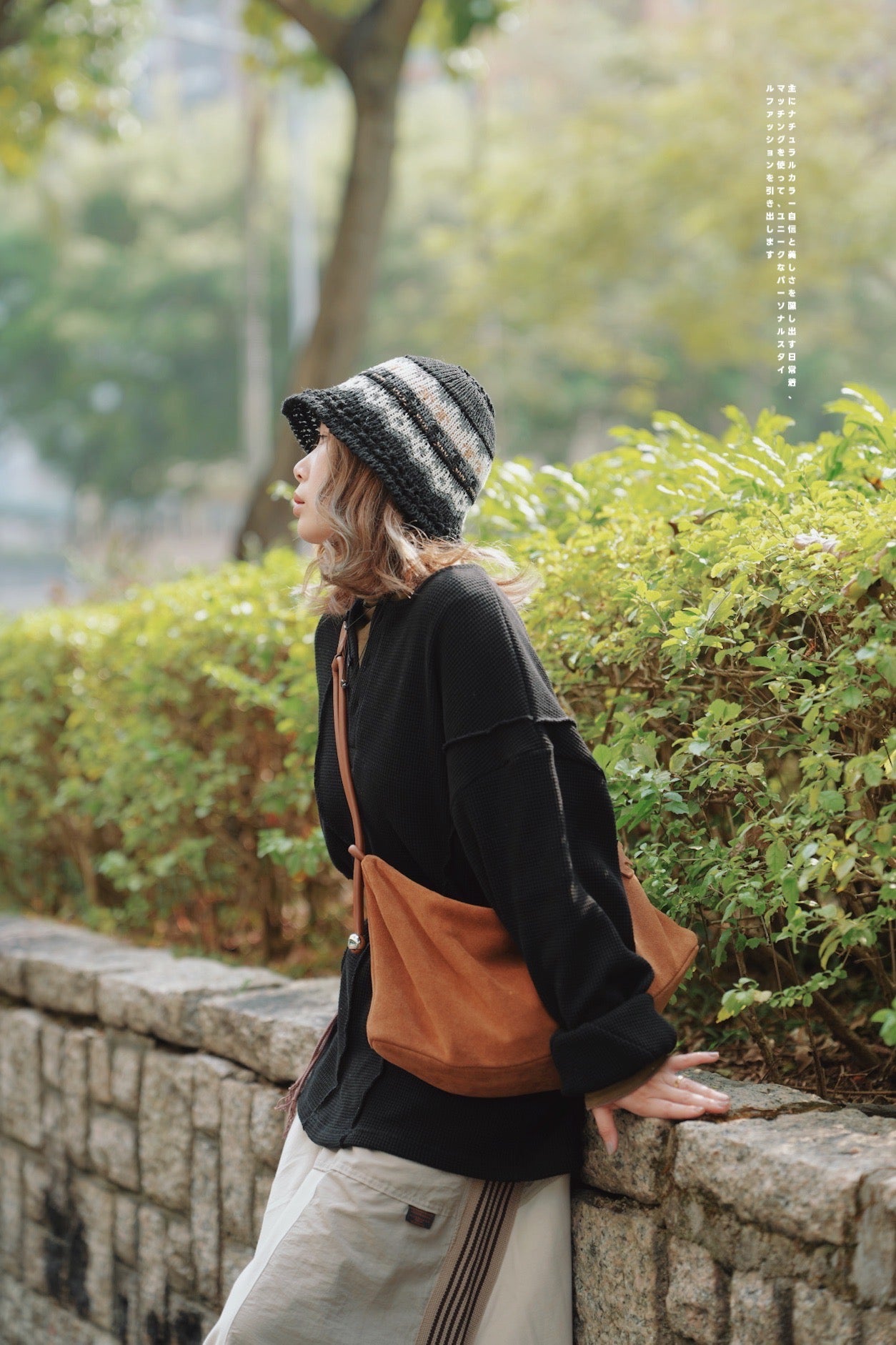 MZ614 CONTRASTING COLOR BUCKET HAT