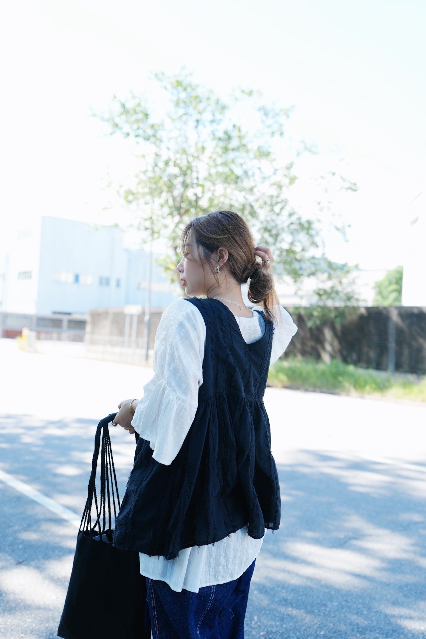 CA911 FRINGED RIBBON VEST