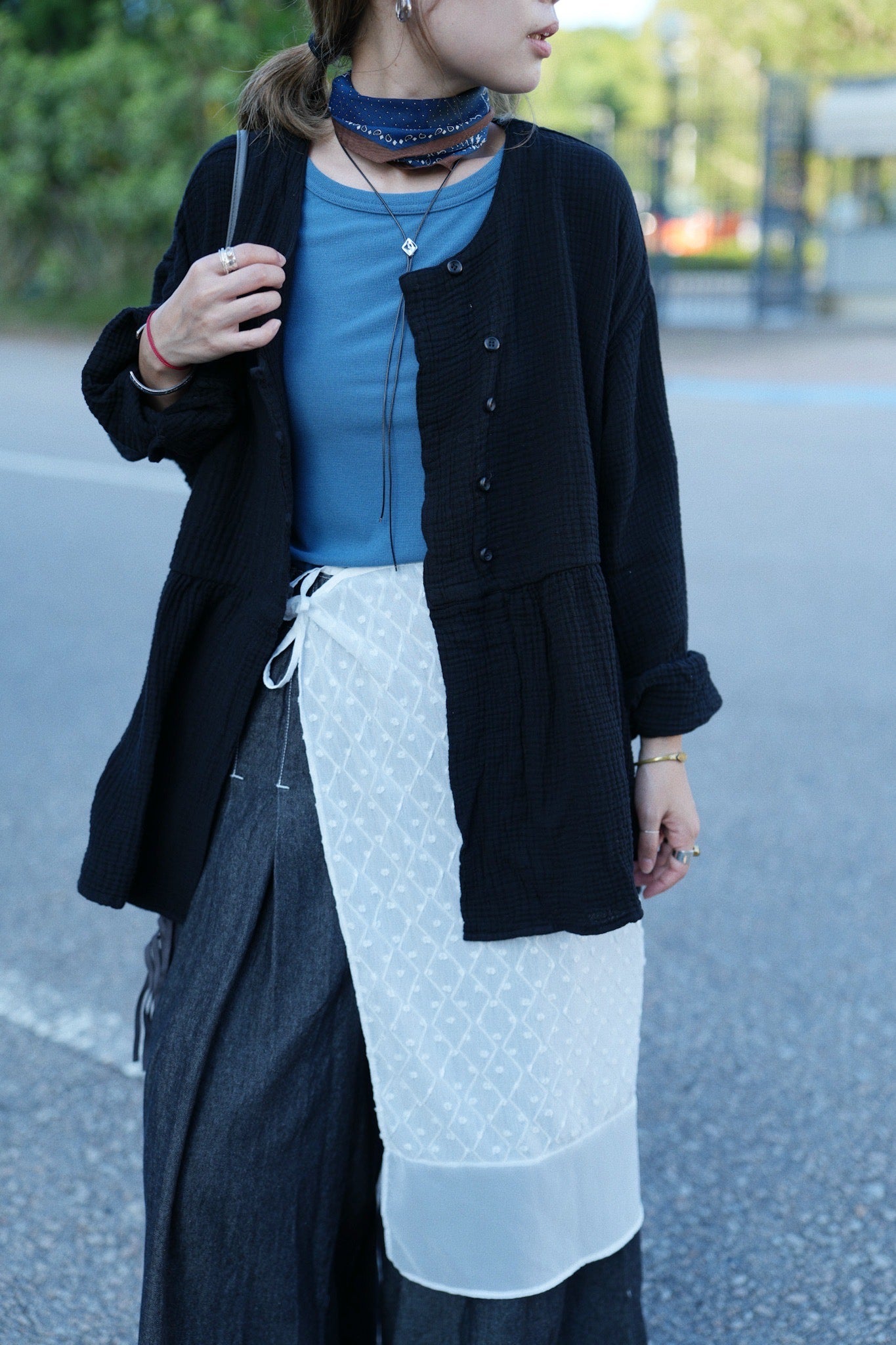 CA912 SLANTED COLLAR LOOSE BLOUSE