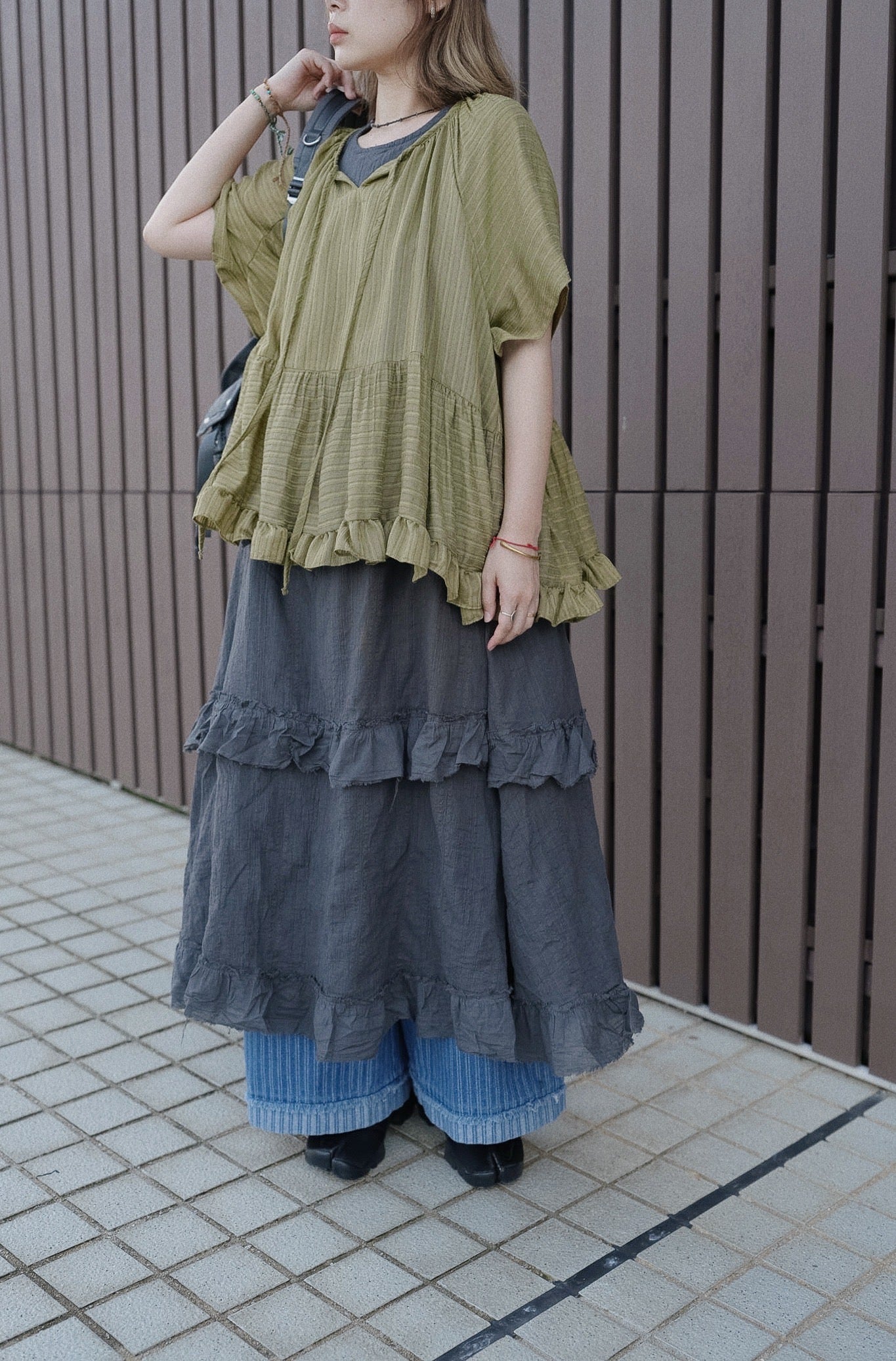 MB0014 SILKY DOBBY STRIPE BLOUSE