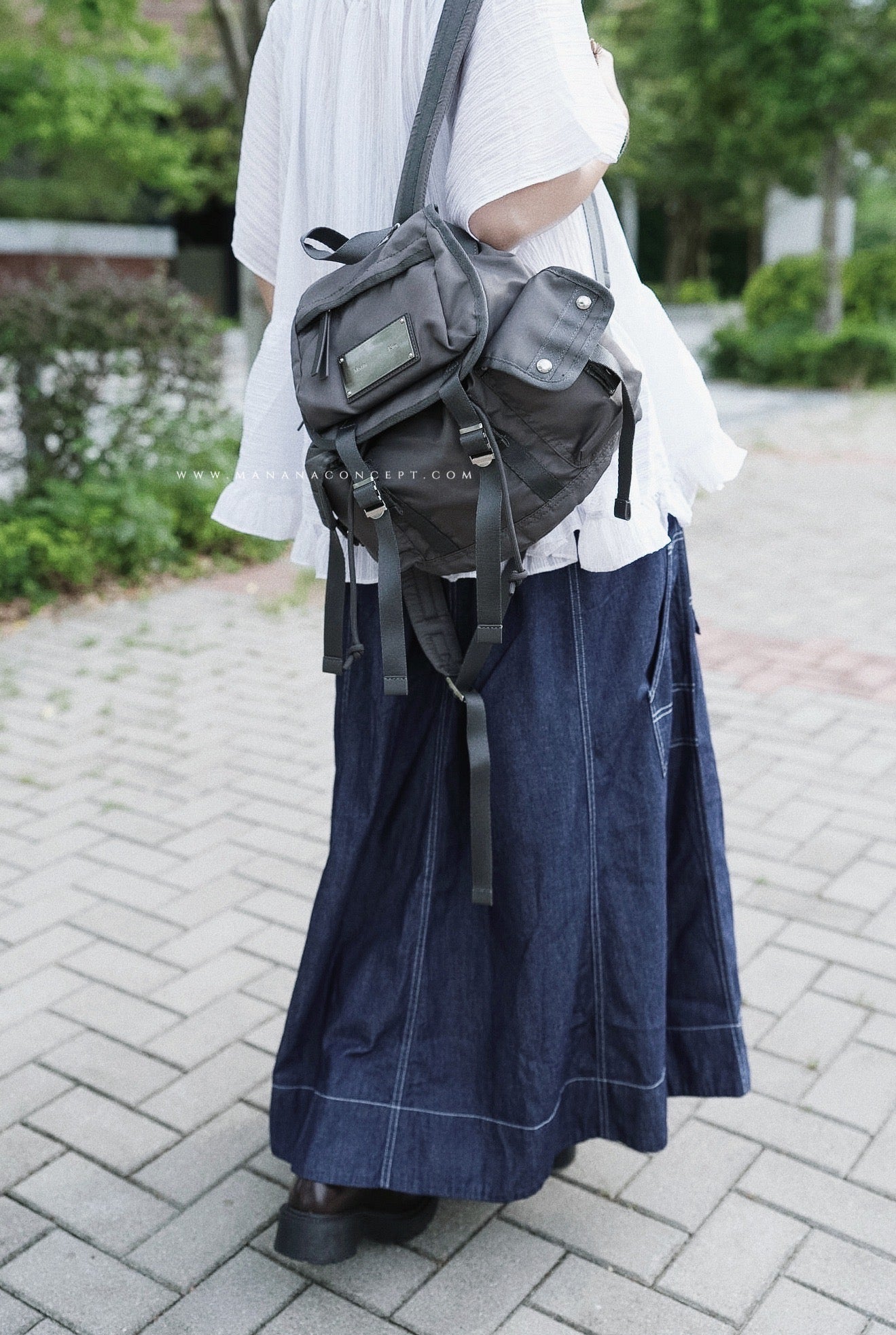 CB130 BELTED DENIM SKIRT