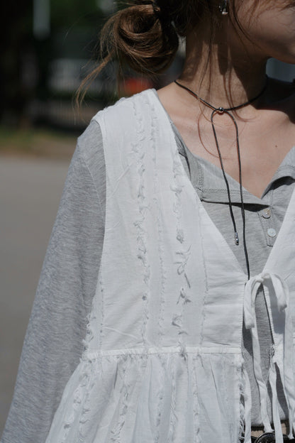 CA911 FRINGED RIBBON VEST