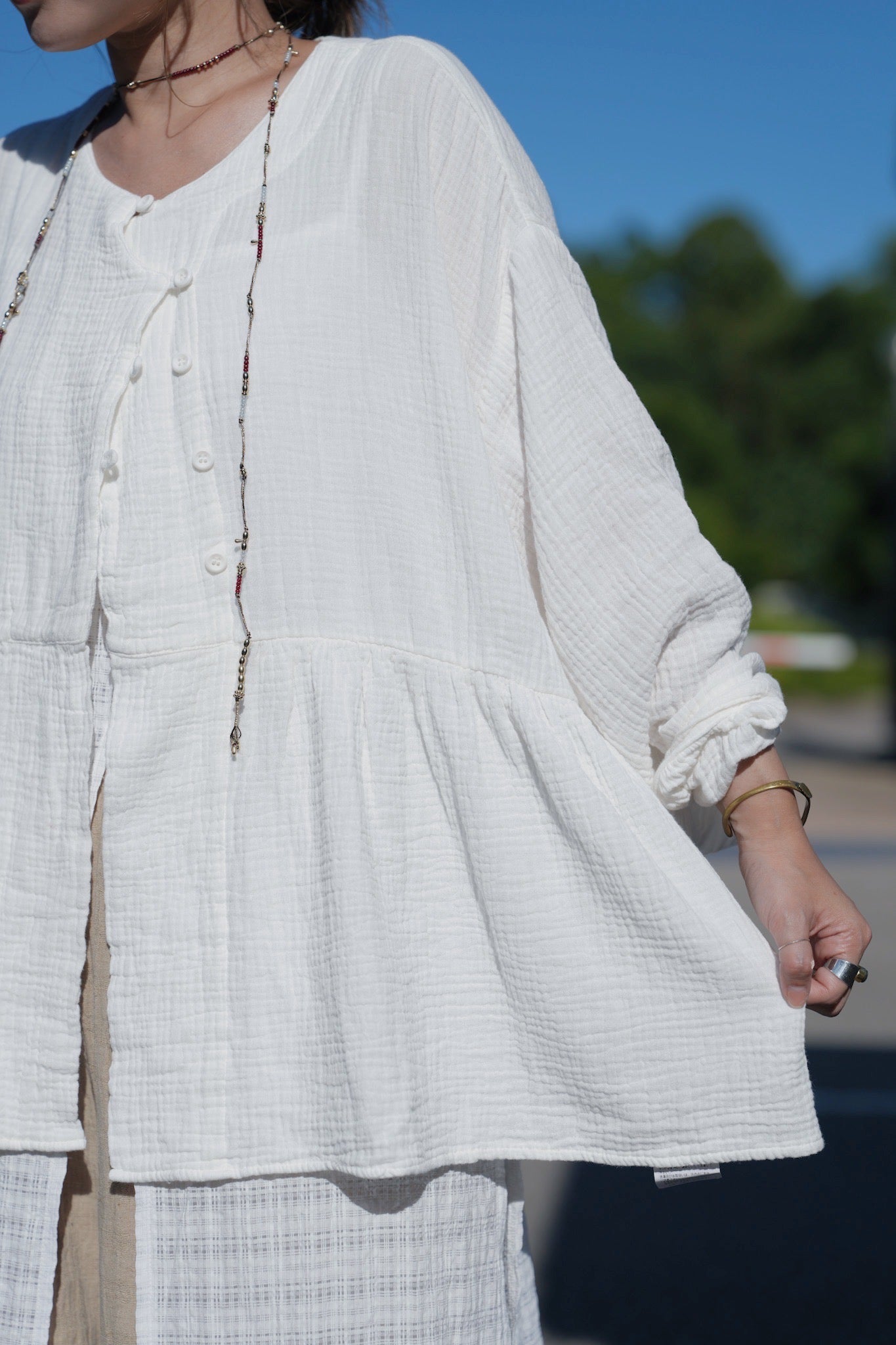 CA912 SLANTED COLLAR LOOSE BLOUSE