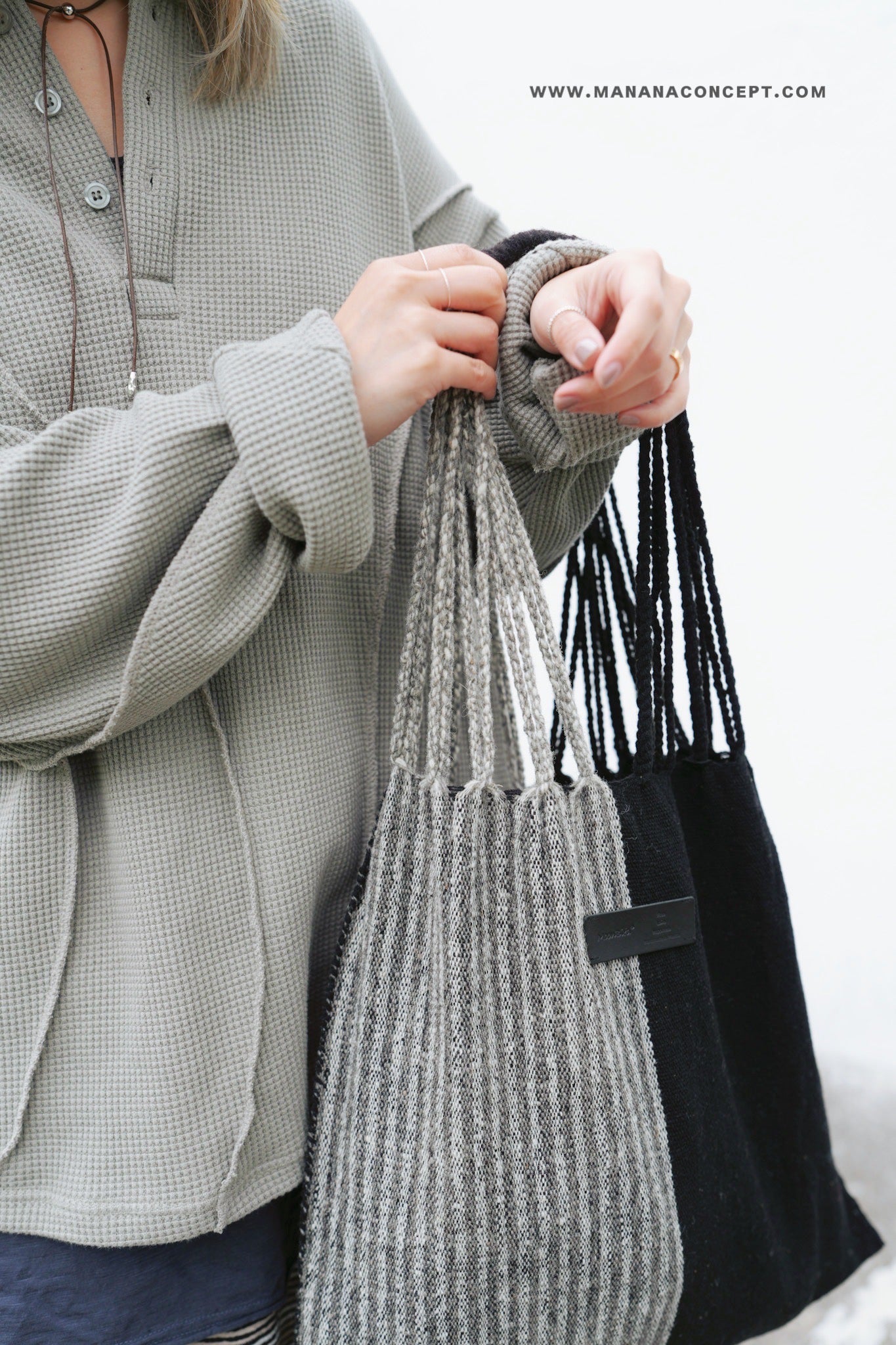 NA433 MOON BIRD HAND-WOVEN HAMMOCK BAG