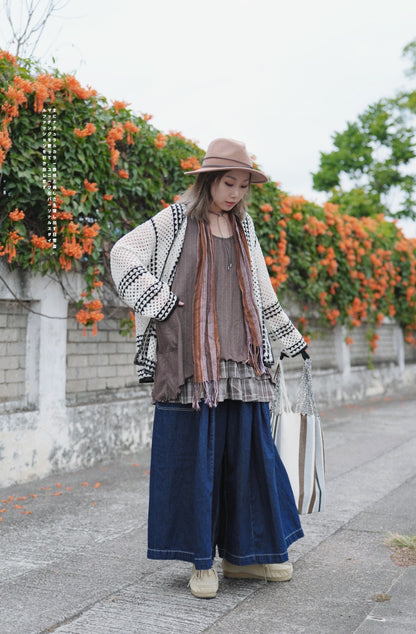 NA435 CROCHET V-NECK CARDIGAN