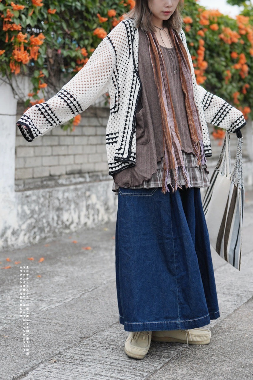 NA435 CROCHET V-NECK CARDIGAN