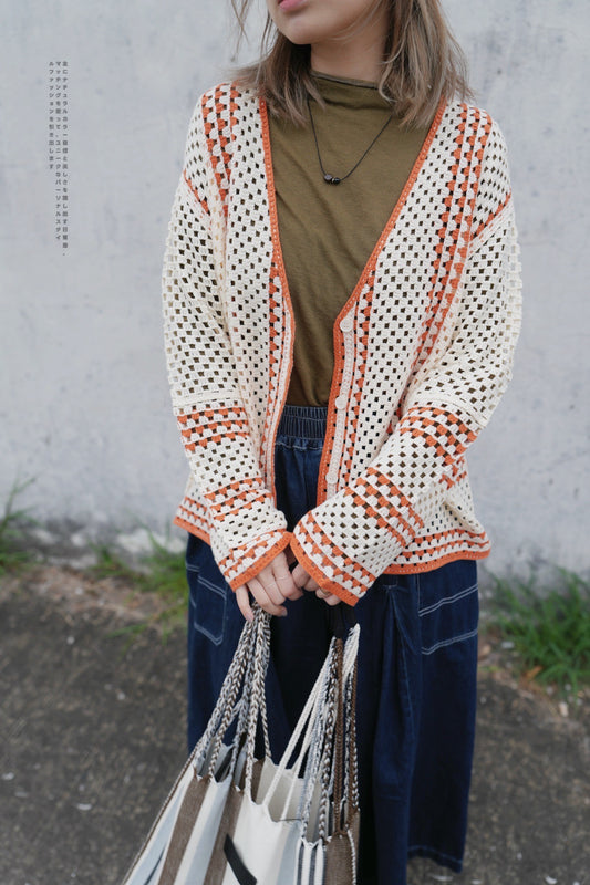 NA435 CROCHET V-NECK CARDIGAN