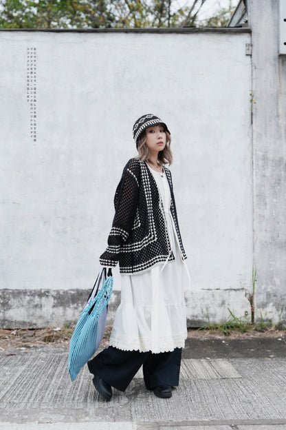 NA435 CROCHET V-NECK CARDIGAN