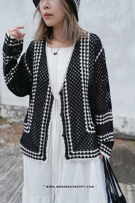 NA435 CROCHET V-NECK CARDIGAN