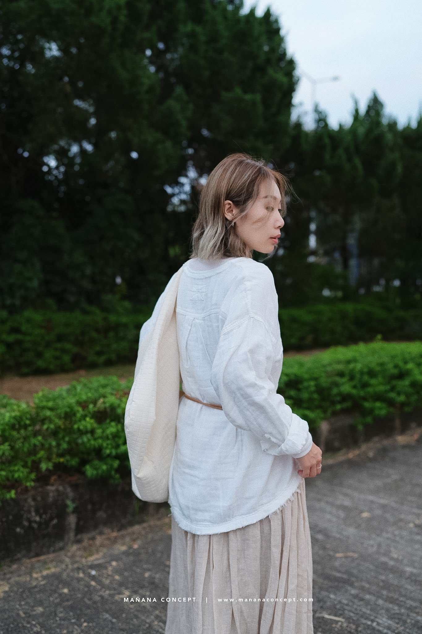 CA673 GAUZE COLLARLESS SHIRT