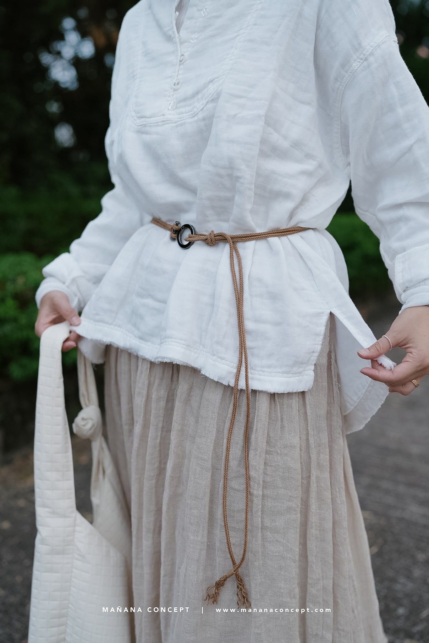 CA673 GAUZE COLLARLESS SHIRT