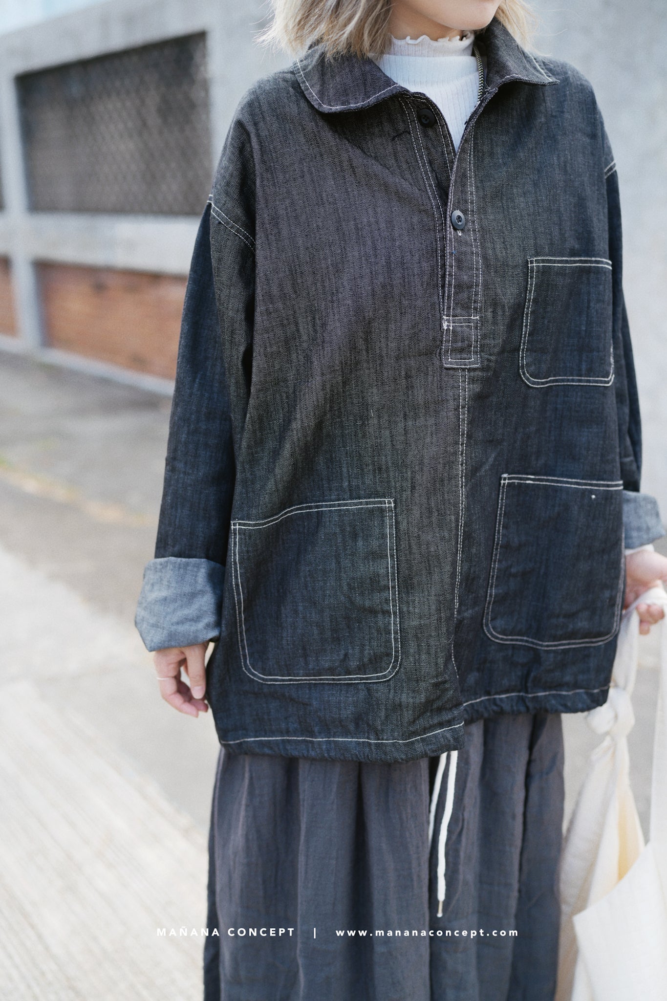 MZ543 ROUND COLLAR DENIM PULLOVER
