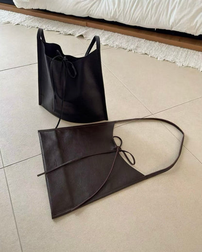 MB016 HANDMADE LEATHER FLAT SHOULDER BAG (單肩款）