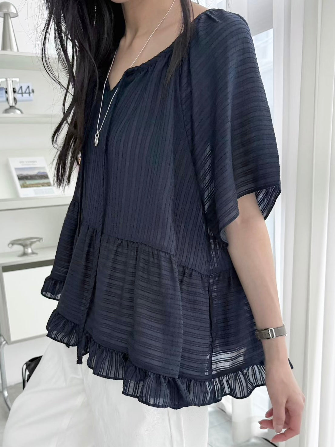 MB0014 SILKY DOBBY STRIPE BLOUSE