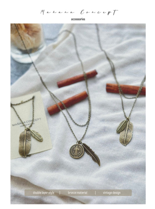 VA-100 Vintage Handmade Necklaces