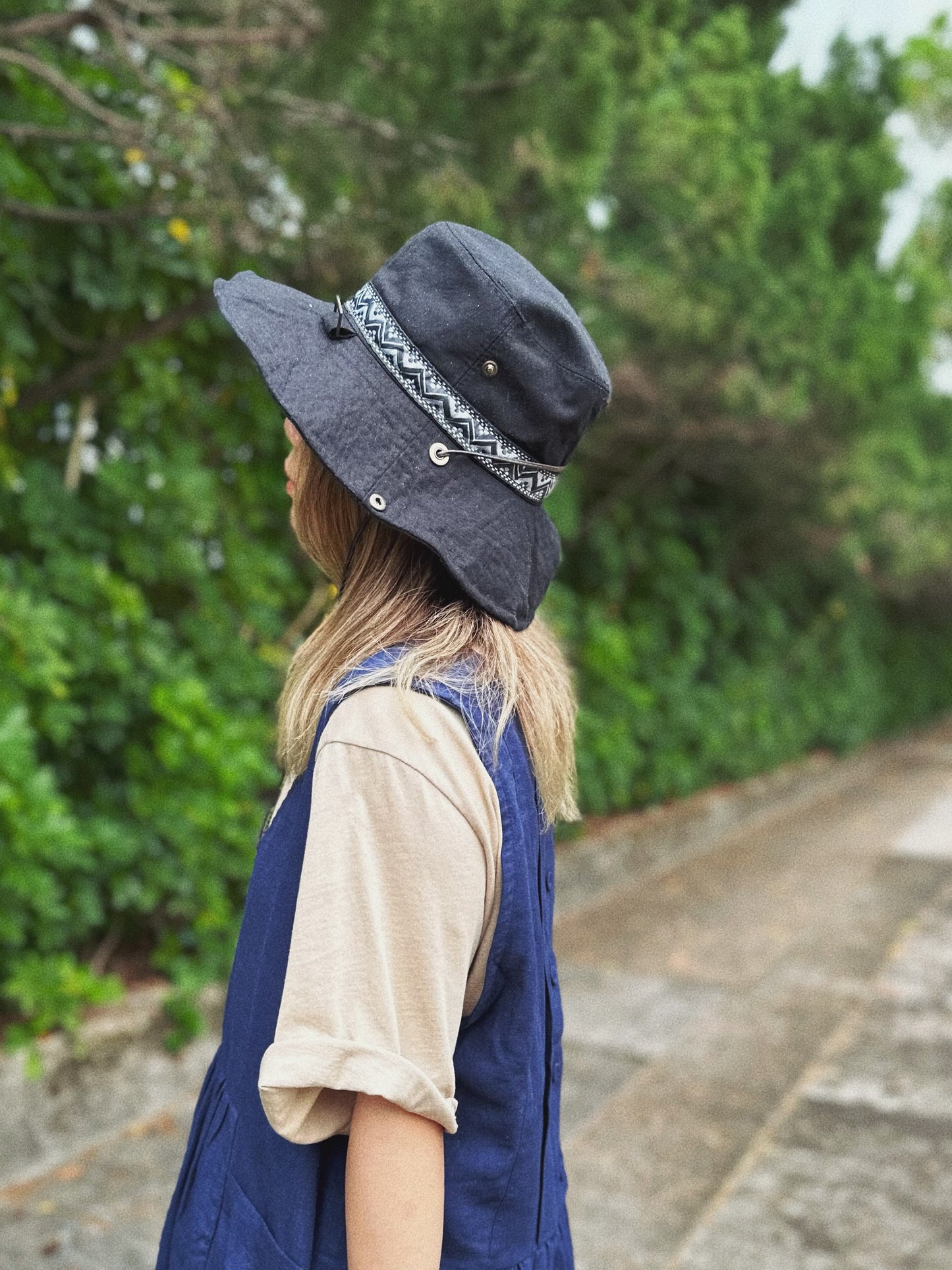 MZ-128 Geo Strap Bucket Hat